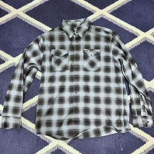 DIXXON The Boulevard Flannel Shirt